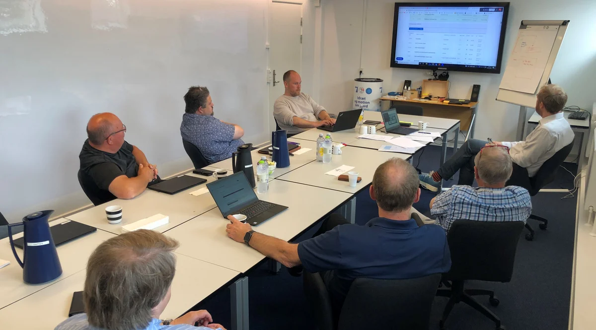 Liste over leverandører af personlige værnemidler, sikkerheds- og beskyttelsesudstyr og kurser.