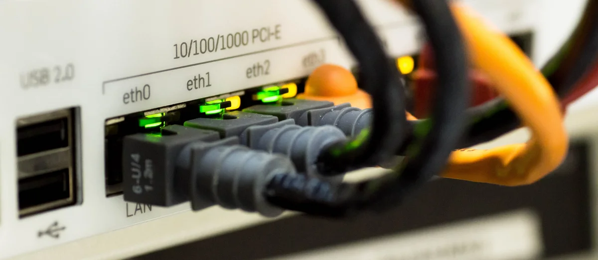 Krav til installation og Helpcenter